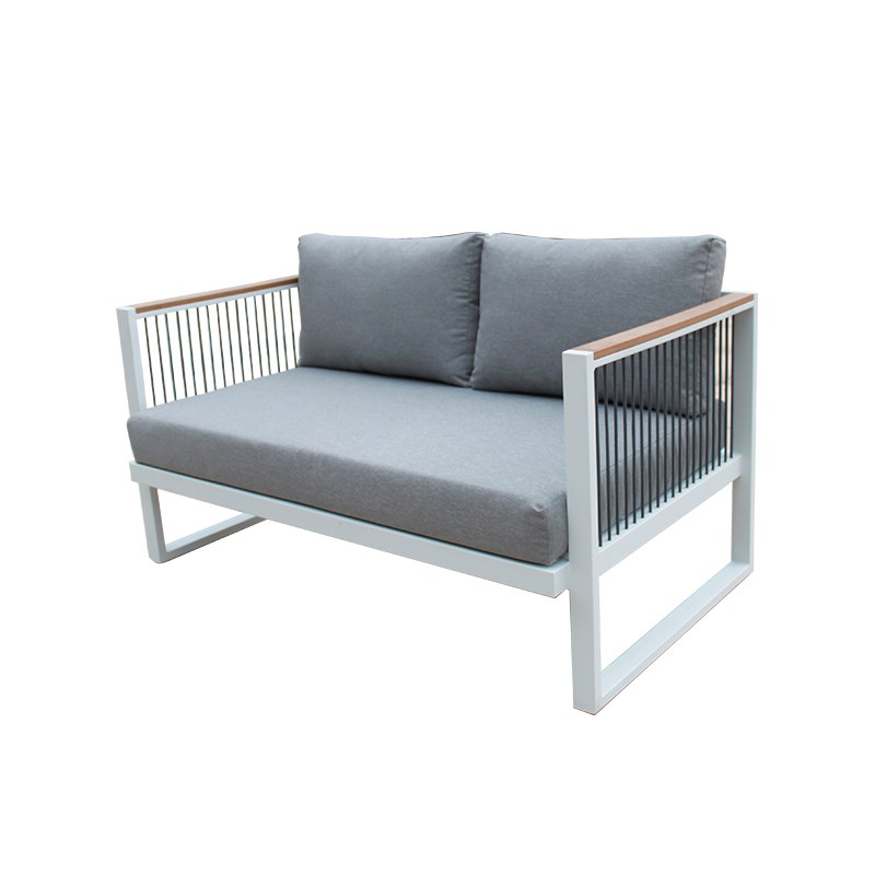 Marco Loveseat